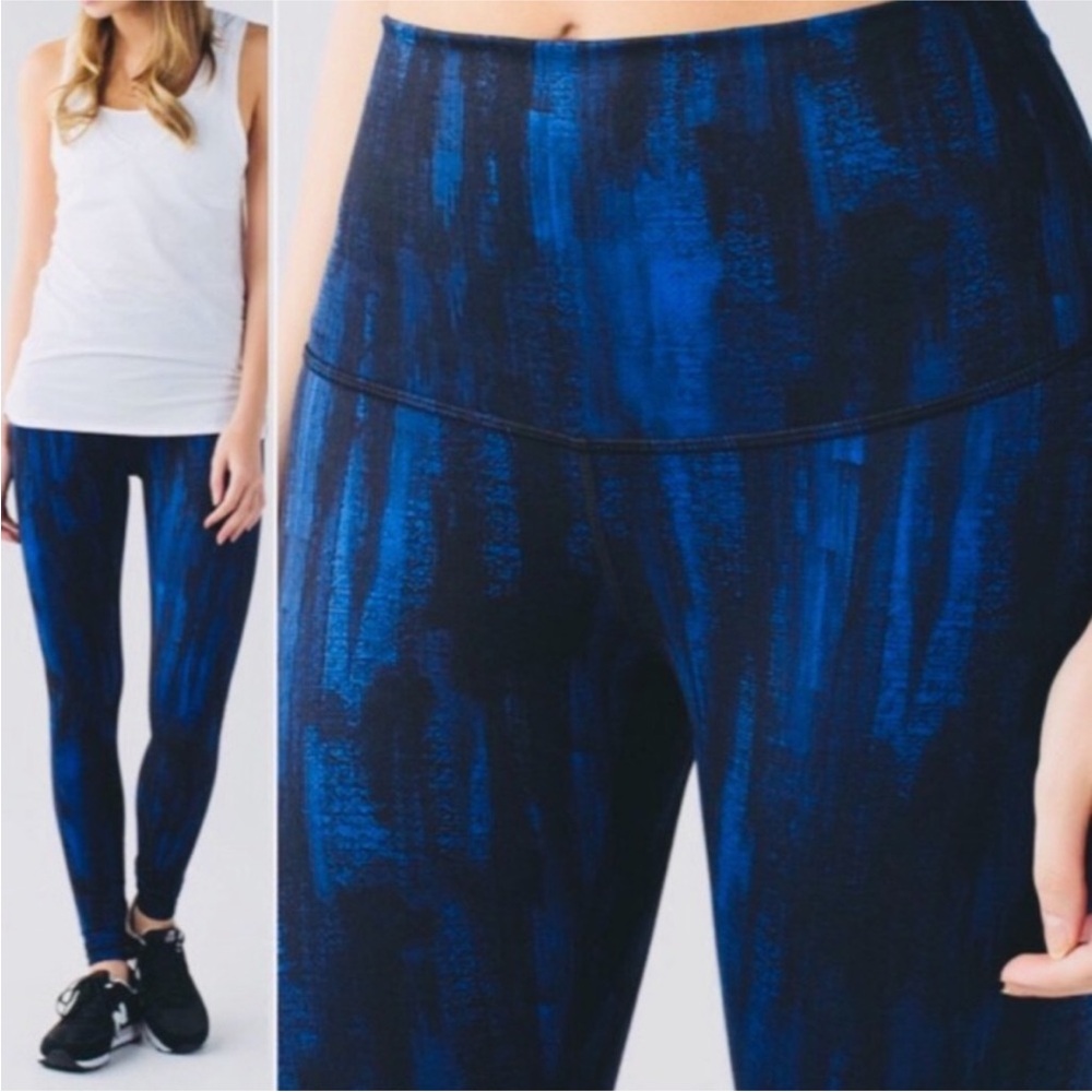 Lululemon Wunder Under Leggings in Blue Night Sky Size 6